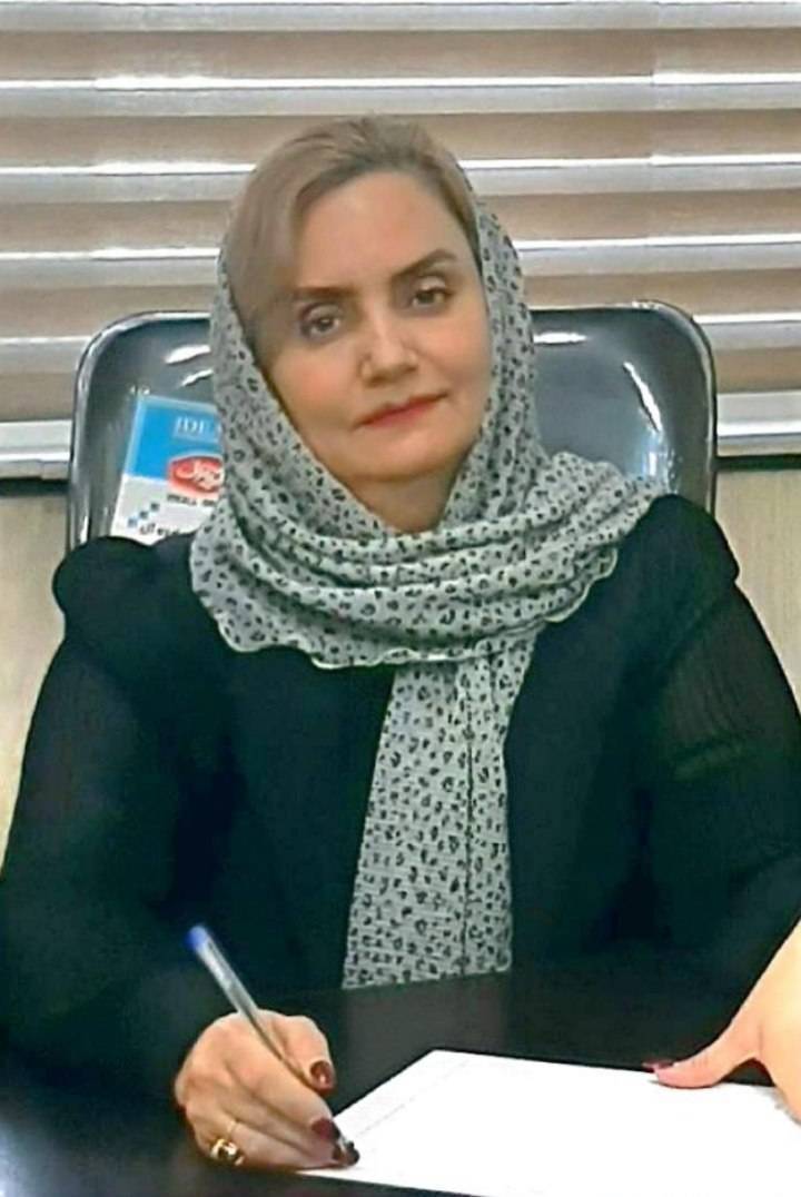 آذر عسکری